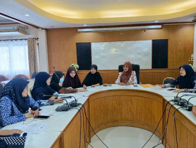 สพอ.เมืองปัตตานี ร่วมประชุมคณะทำงานขับเคลื่อนกองทุนพัฒนาบทบาทสตรีตำบลปุยุด