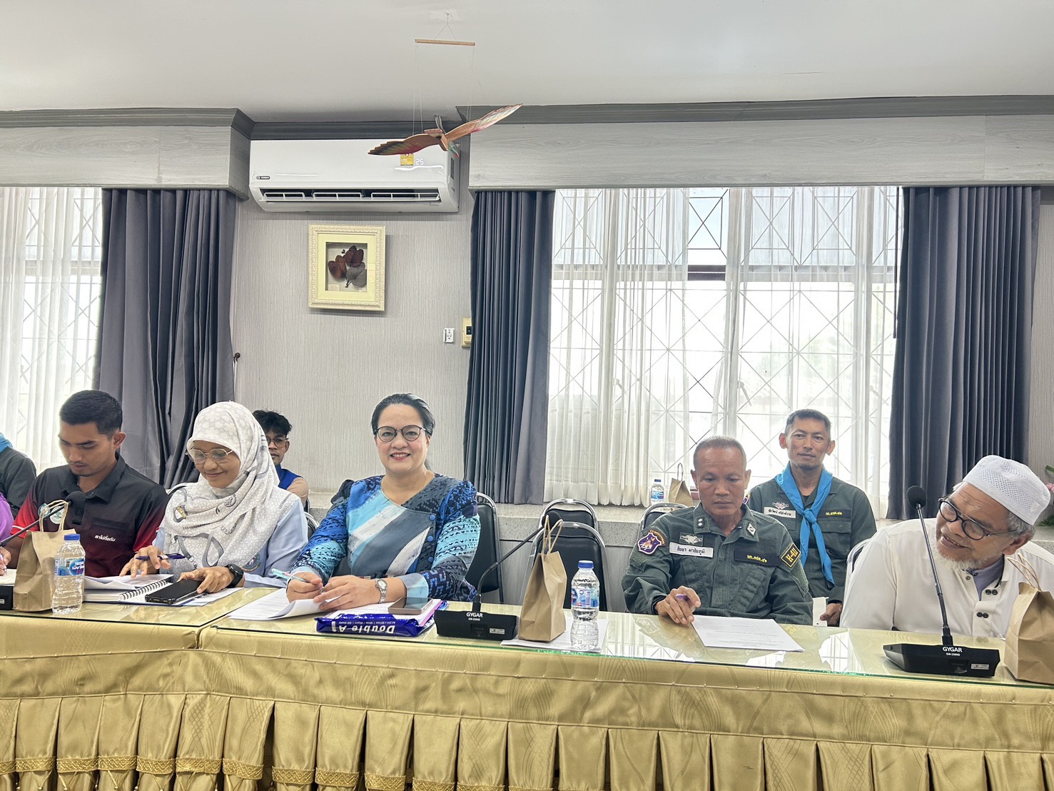 สพอ.เมืองปัตตานี ร่วมประชุมสภาสันติสุขตำบลรูสะมิแลสัญจร ประจำเดือน พฤษภาคม 2569