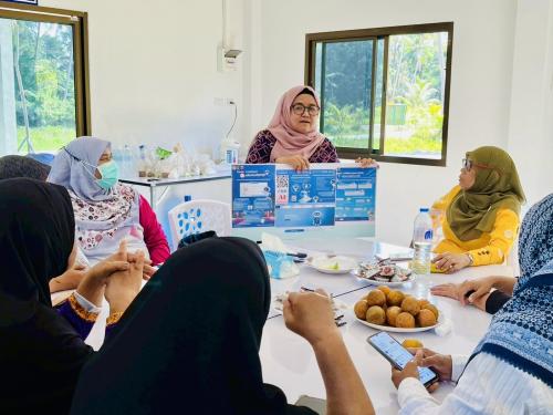 สพอ.เมืองปัตตานี ประชุมคณะทำงานขับเคลื่อนกองทุนพัฒนาบทบาทสตรีตำบลตะลุโบะ