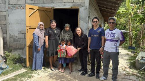 สพอ.เมืองปัตตานี มอบของขวัญวันเด็กแก่เด็กยากจนและด้อยโอกาส ผ่านกิจกรรมกองทุนพัฒนาเด็กชนบท