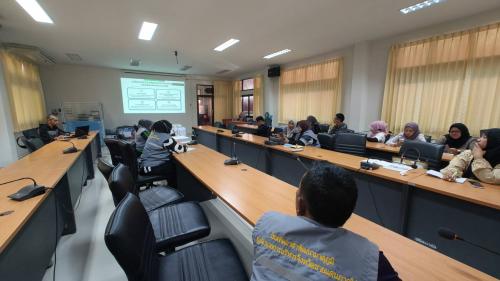 สพอ.เมืองปัตตานี เข้าร่วมประชุมคณะทำงานติดตามผลการขับเคลื่อนโครงการภายใต้กิจกรรมตำบลมั่นคง มั่งคั่ง ยั่งยืน ในจังหวัดชายแดนใต้